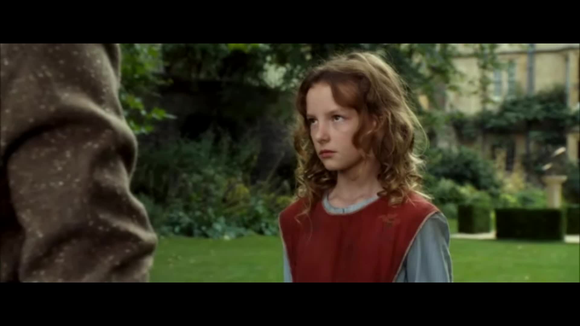 Zlatý kompas (Nicole Kidman, Daniel Craig, Dakota Blue Richards 2007 Fantasy Dobrodružný Rodinný Bdrip 1080p ) Cz dabing mkv
