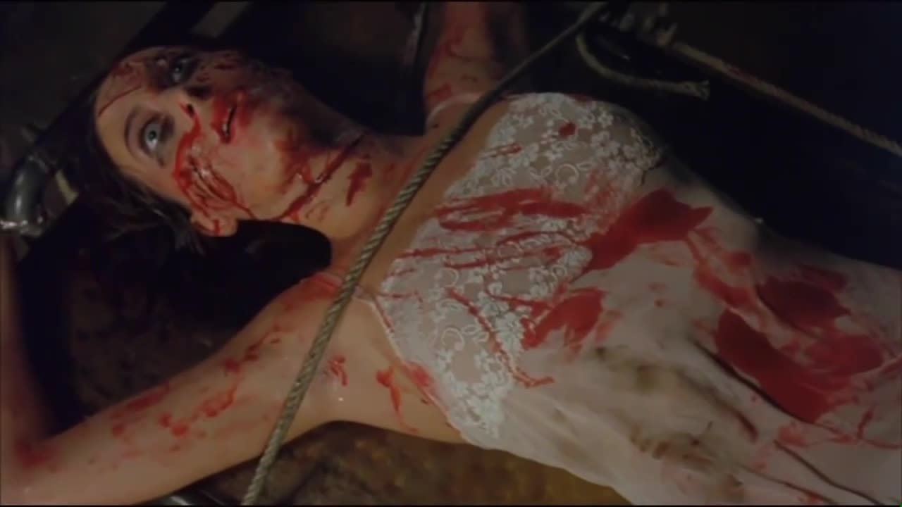 Bestie musí zemřít Giallo (2009) thriller czdab avi