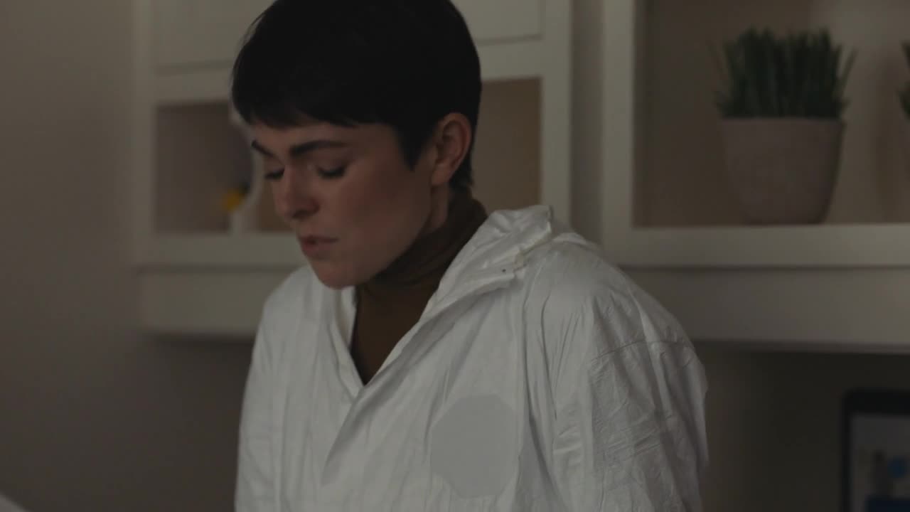 Koroner S01E08 08 2019 CZ dab 720p Mosty mp4