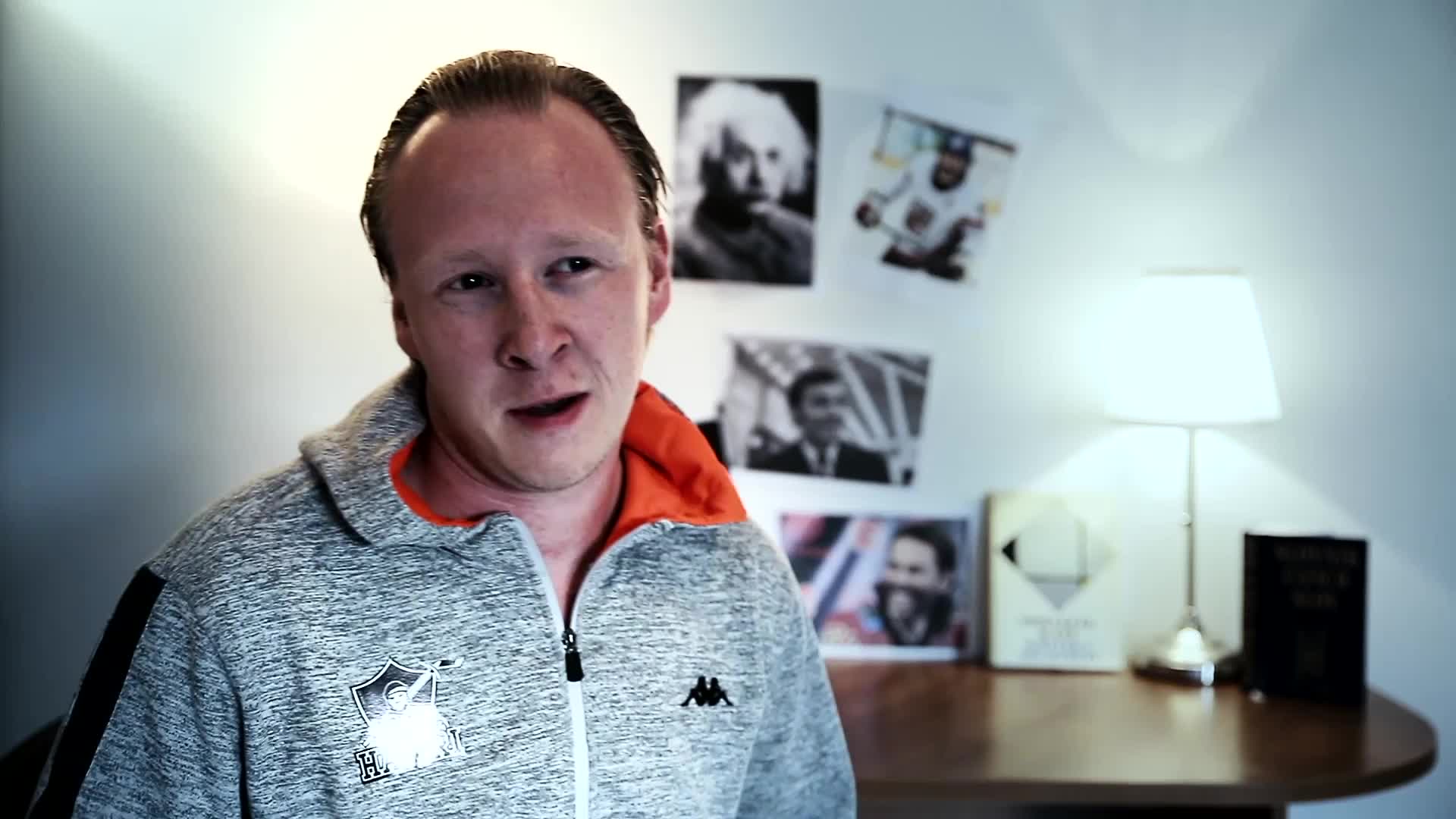 Lajna Luptákův vlogísek S00E01 12 2019 CZ dab 1080p Chyběl vám poděs Lupták Tak tady máte jeho velmi oso mp4