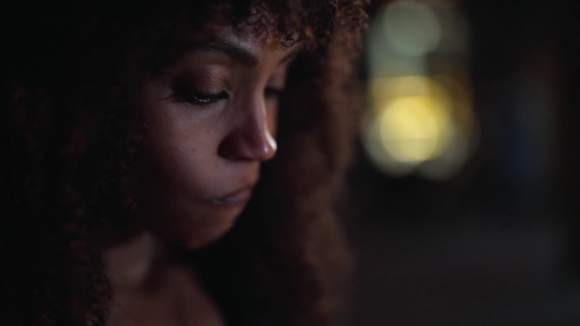 Agent S01E03 10 2022 CZ dab Ve vědění je síla mkv