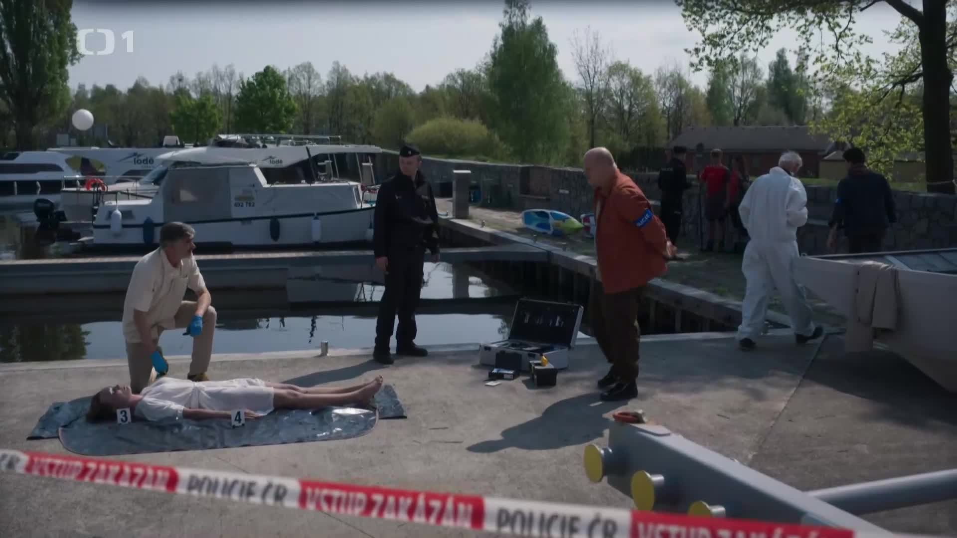 Místo zločinu České Budějovice S01E12 {2023} krimi, drama 1080p mkv