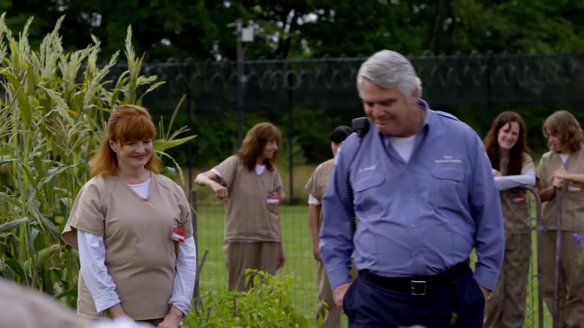 Orange is the New Black S04E03 Mluv nebo mlč CZ mkv