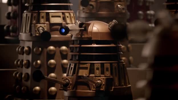Doctor Who S07E01 Azyl Daleků cz avi