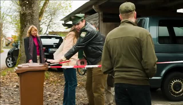 Hubert a Staller 3x16 Vražedná kocovina mp4