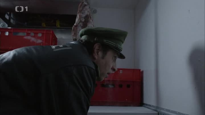 001 Hubert a Staller IV Chuť na maso avi