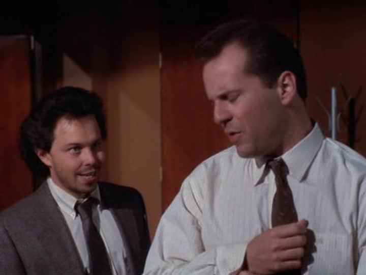 mesicni svit 5x10 Kdyz se dívky střetnou avi