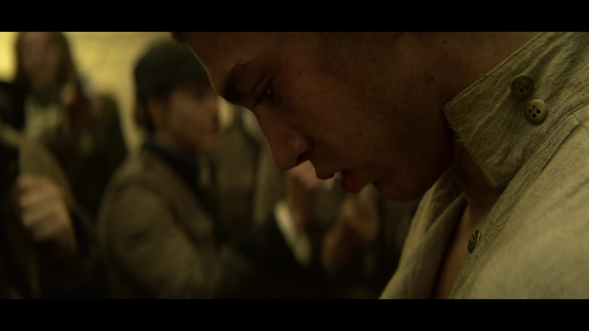 Světlo a stíny S01E01 {2021} akční, drama, fantasy EAC 5 1 1080p CZ dabing mkv