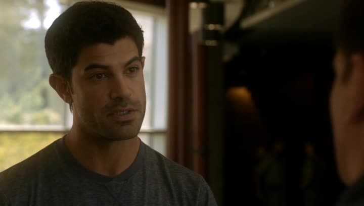 Námořní vyšetřovací služba S11E02 Minulost, přítomnost a budoucnost mkv