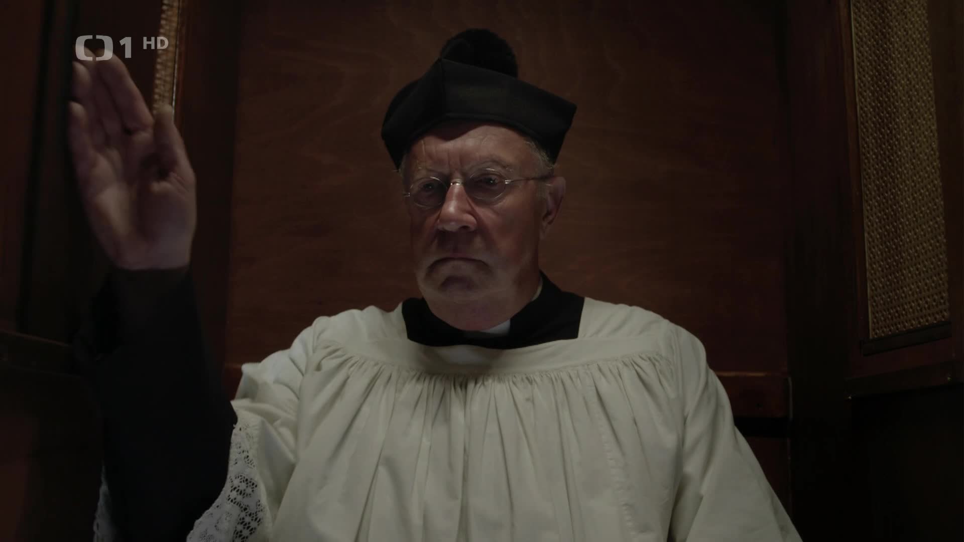 Otec Brown 10x05 Muž ve skrytu mkv