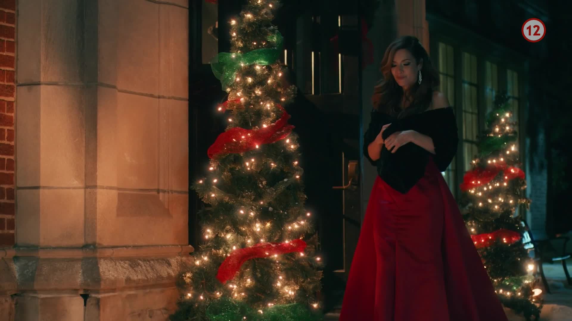 Umění Vánoc Umenie Vianoc The Art of Christmas WEBRip CZ 2022 1080p (czech dubbing only) několik scén s Olivií (Brigitte Kingsley).mkv