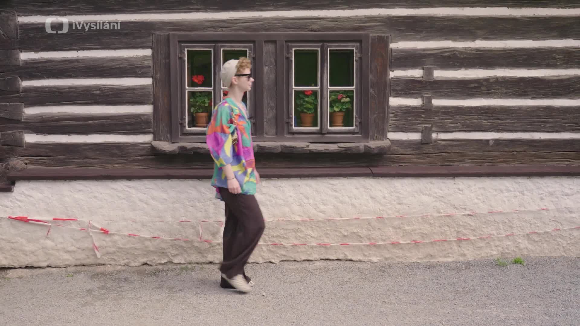 Artoulky S01E14 18 2022 CZ dabing 1080p FHD Anna Kameníková – Babiččino údolí mp4