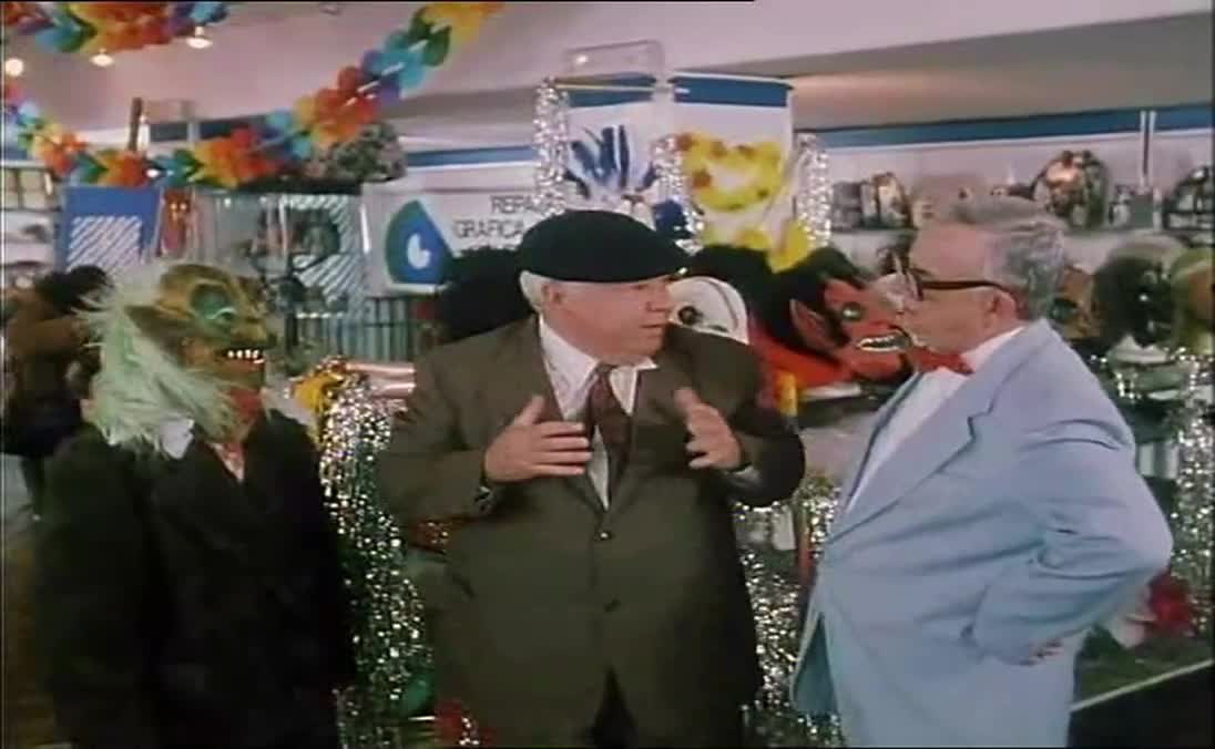 Fantozzi v ráji (Paolo Villaggio,Milena Vukotic,Anna Mazzamauro 1993 Komédie Bdrip 1080p ) Cz dabing mp4