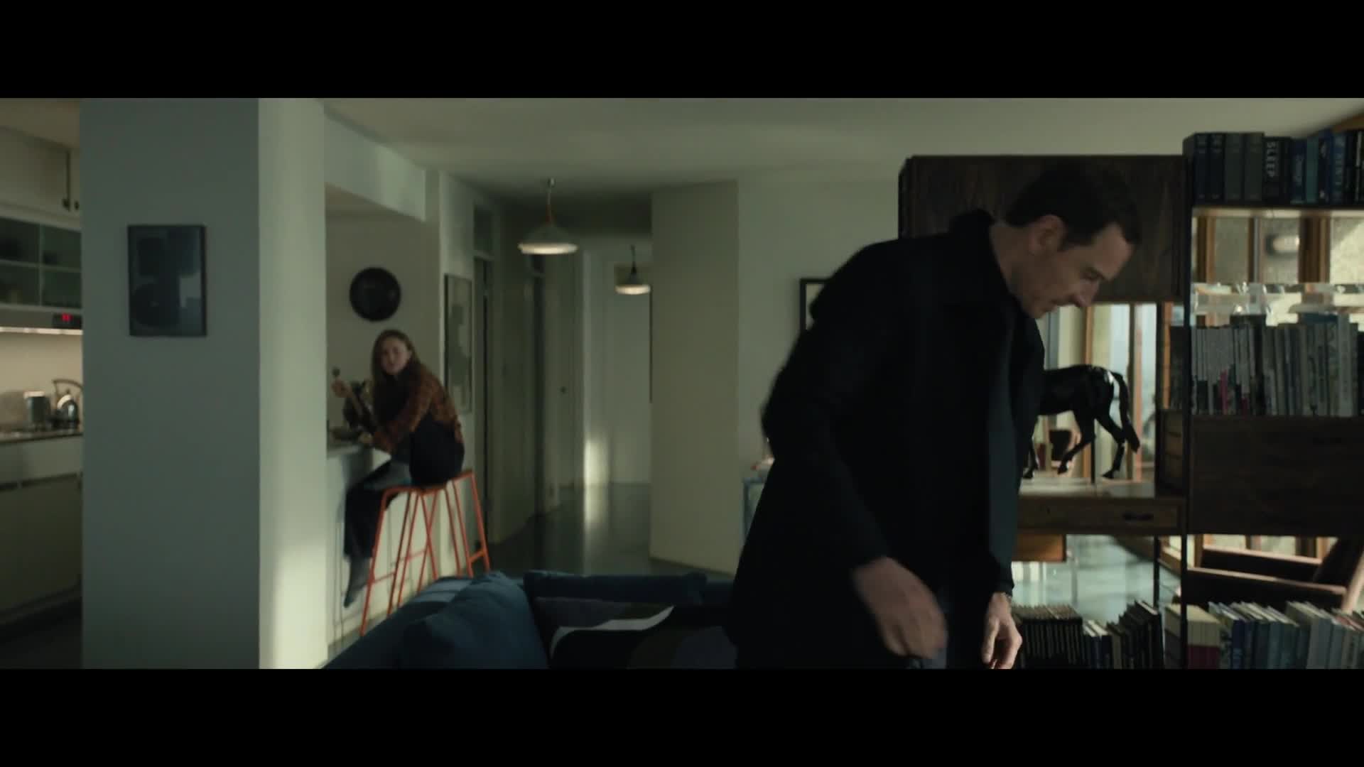 Agentura The Agency S01E07 CZ dabing mp4