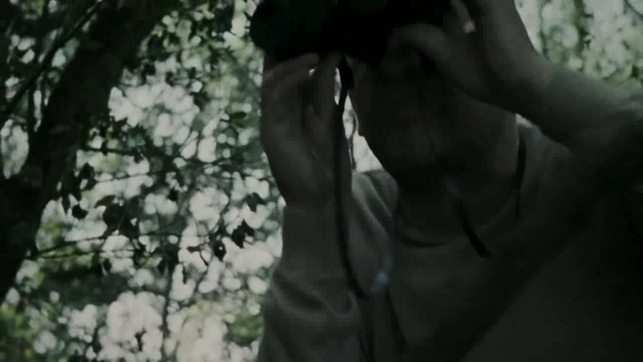 Uvězněni v čase (Karra Elejalde,Bárbara Goenaga,Nacho Vigalondo 2007 Mysteriózní Thriller Horor Sci Fi Bdrip 1080p ) Cz dabing avi