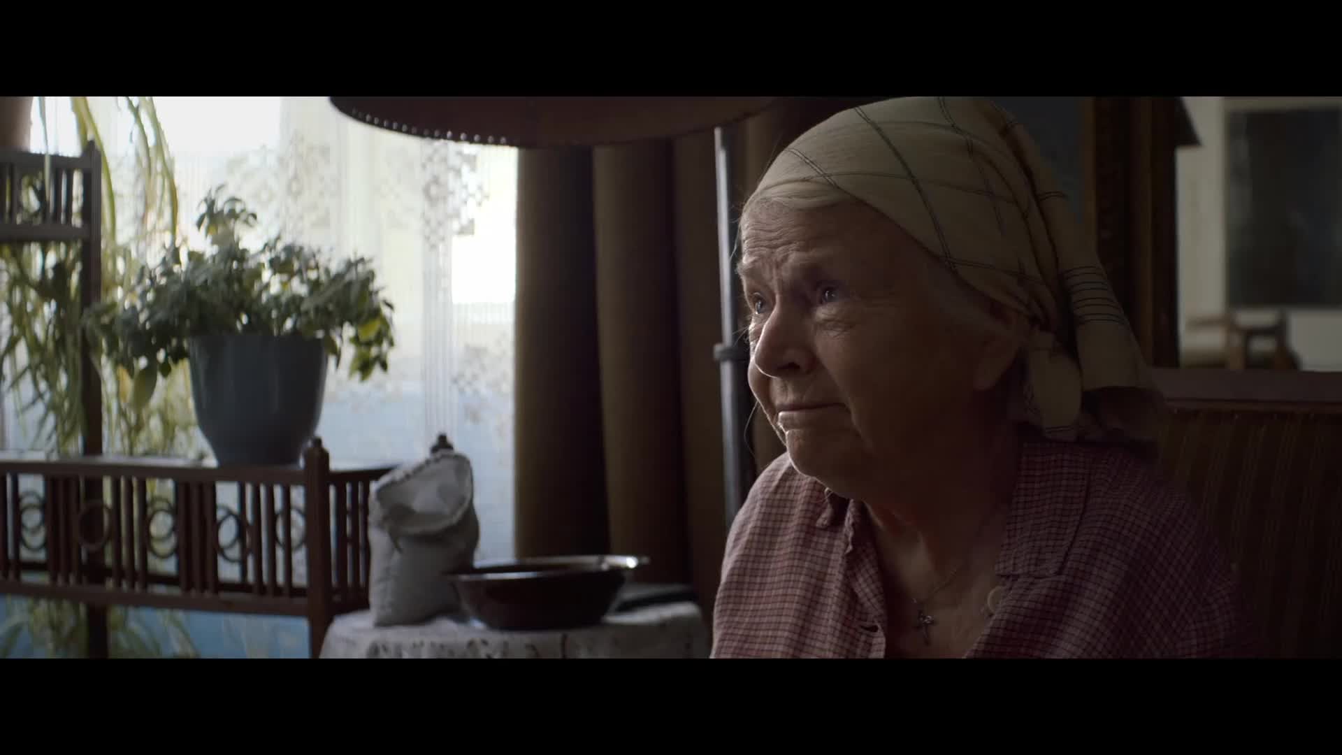 Po strništi bos {2017} drama, komedie AAC 5 1 1080p mkv