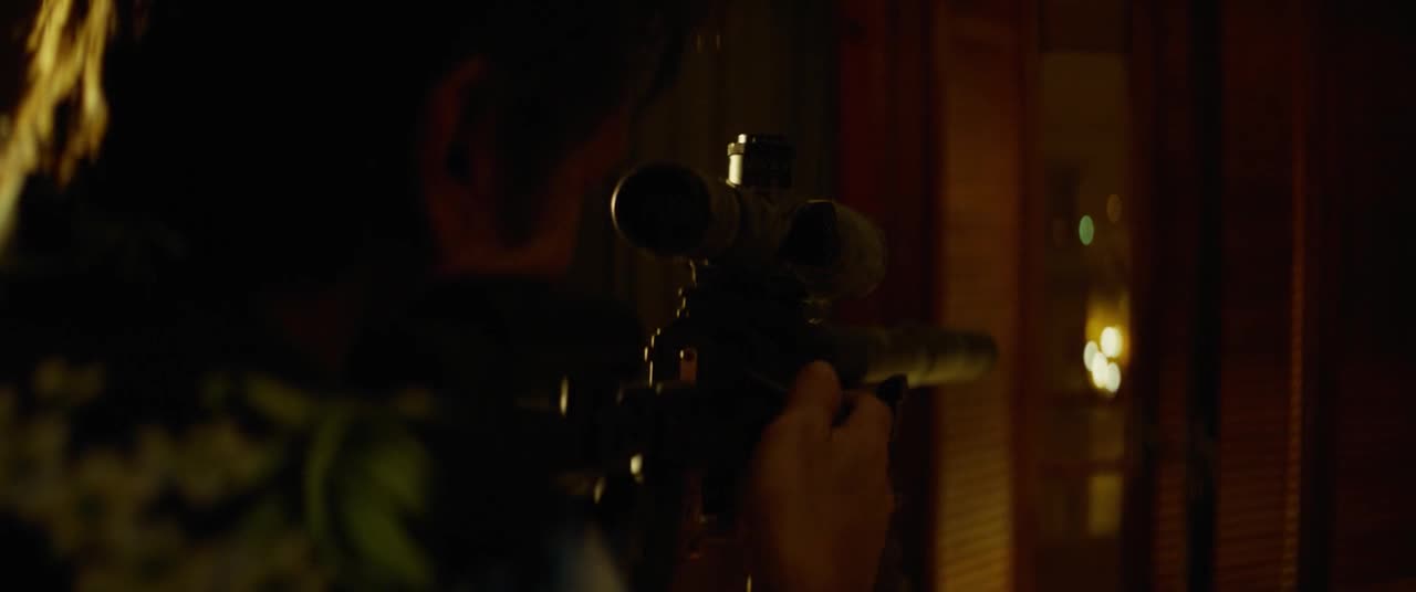 Gunman Muž na odstřel (Sean Penn,Idris Elba,Ray Winstone 2015 Akční Krimi Drama Mysteriózní Thriller Bdrip 1080p ) Cz dabing mkv