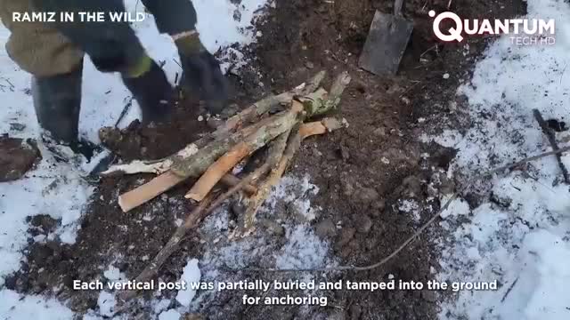 Survival Expert Builds 2 Amazing Shelters in the Forest mp4