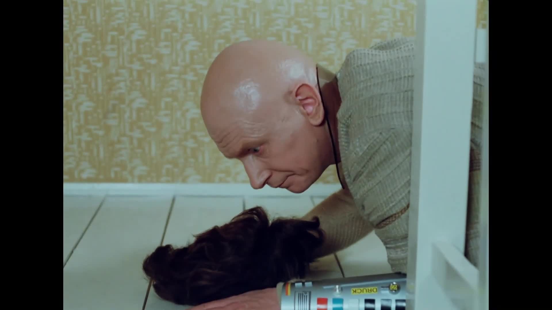 Návštěvníci S01E02 mkv