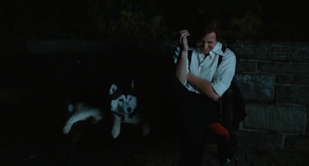 V lepší společnosti (Kirsten Dunst,Ryan Gosling,Kristen Wiig 2010 Drama Mysteriózní Thriller Krimi Bdrip 1080p ) Cz dabing avi