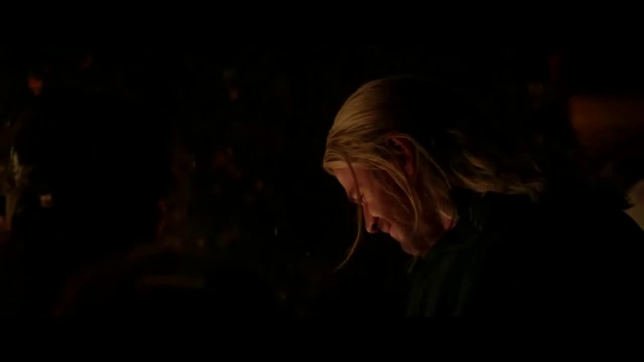 Thor Temný svět (Chris Hemsworth, Natalie Portman, Tom Hiddleston 2013 Akční Dobrodružný Fantasy Bdrip 1080p ) Cz dabing mp4