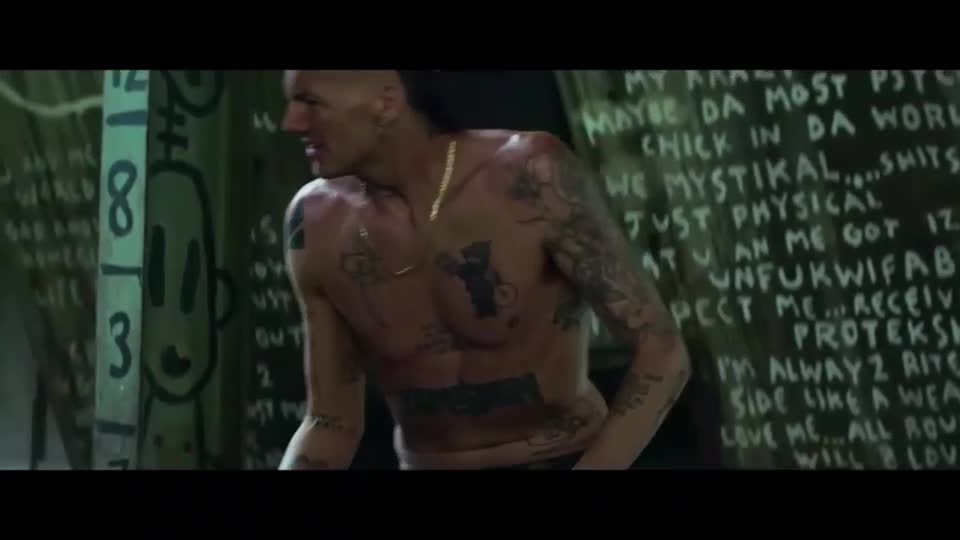 Chappie (Sharlto Copley,Dev Patel,Watkin Tudor Jones 2015 Sci Fi Akční Krimi Thriller Drama Bdrip 1080p ) Sk dabing mp4