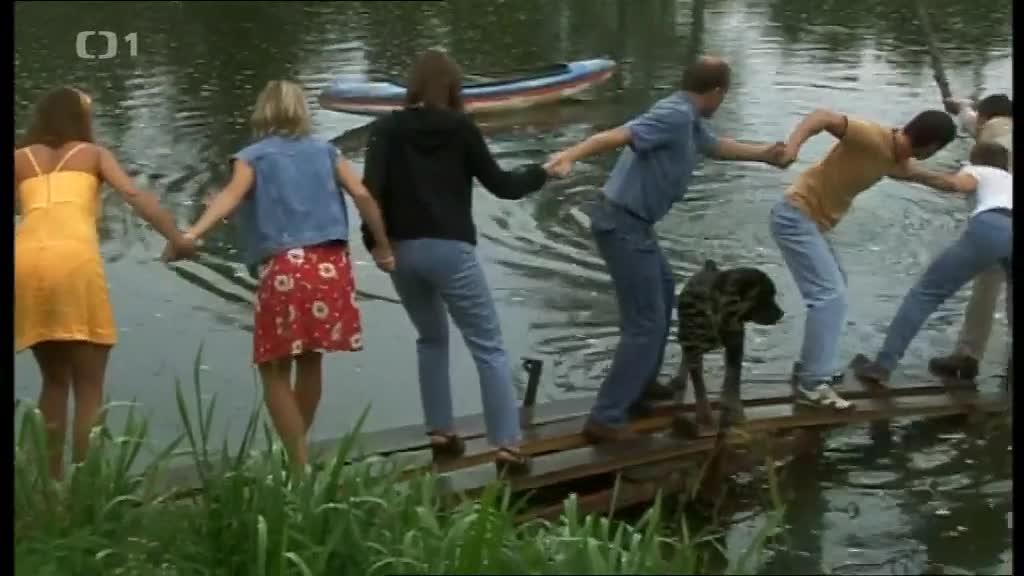 Proč bychom se netopili S01E01 10 2009 CZ dab 560p Vyplouváme mp4