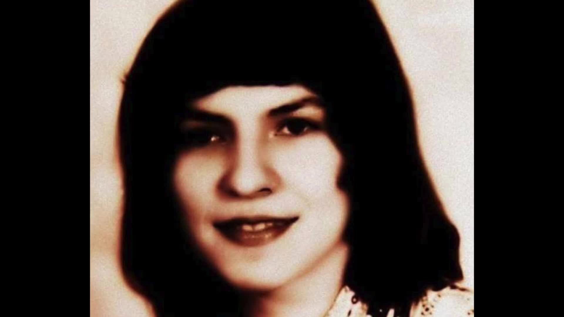 Tady žije zlo S01E12 17 2024 CZ dab 1080p Překrásnou dívenku doslova umučili Psychopatičtí rodiče jí prováděli mp4