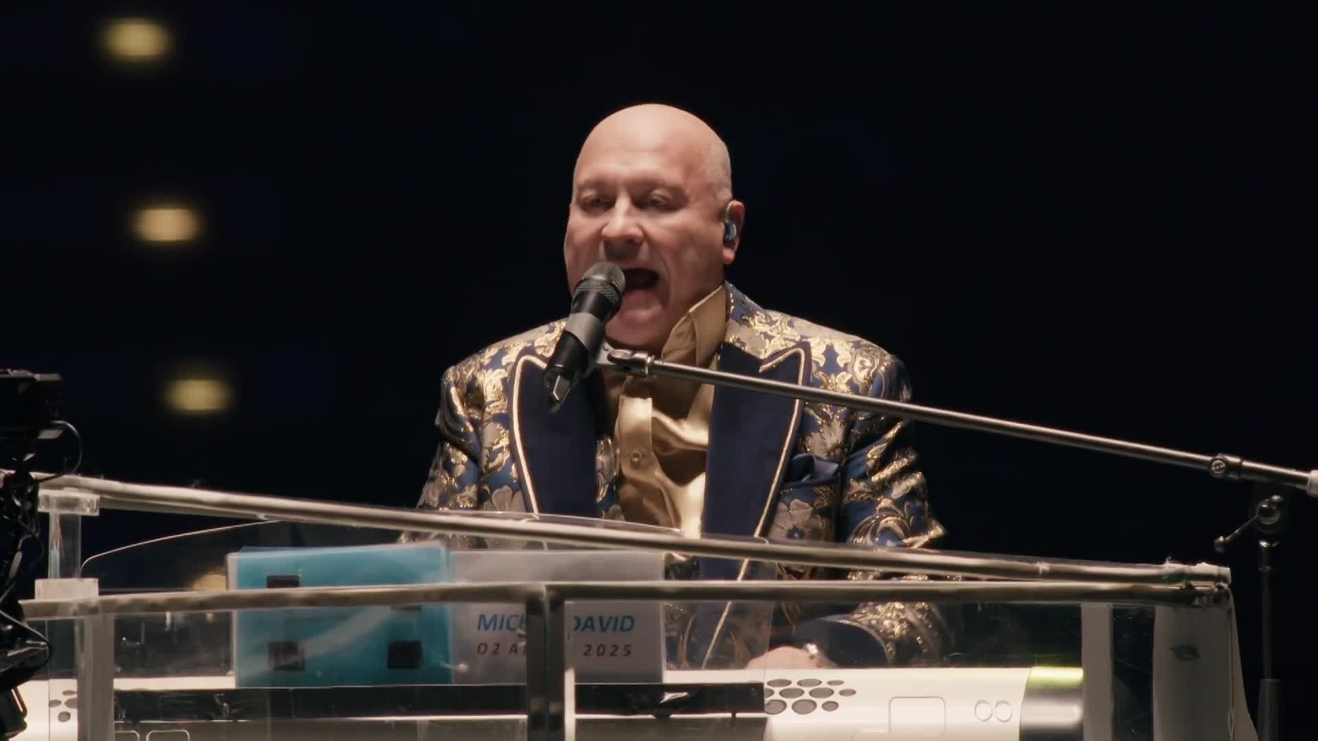 Michal David v O2 aréne S01E01 00 2025 CZ dab 1080p mp4