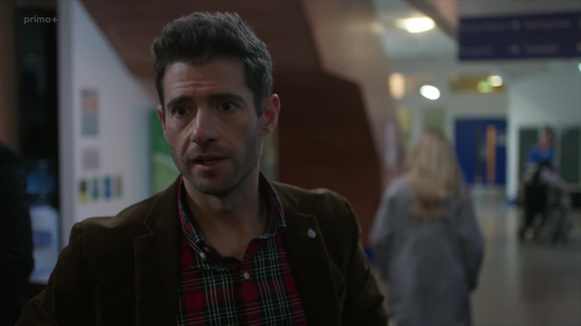 12 rande do Vánoc S01E06 06 2025 CZ dab 1080p Je čas riskovat mp4