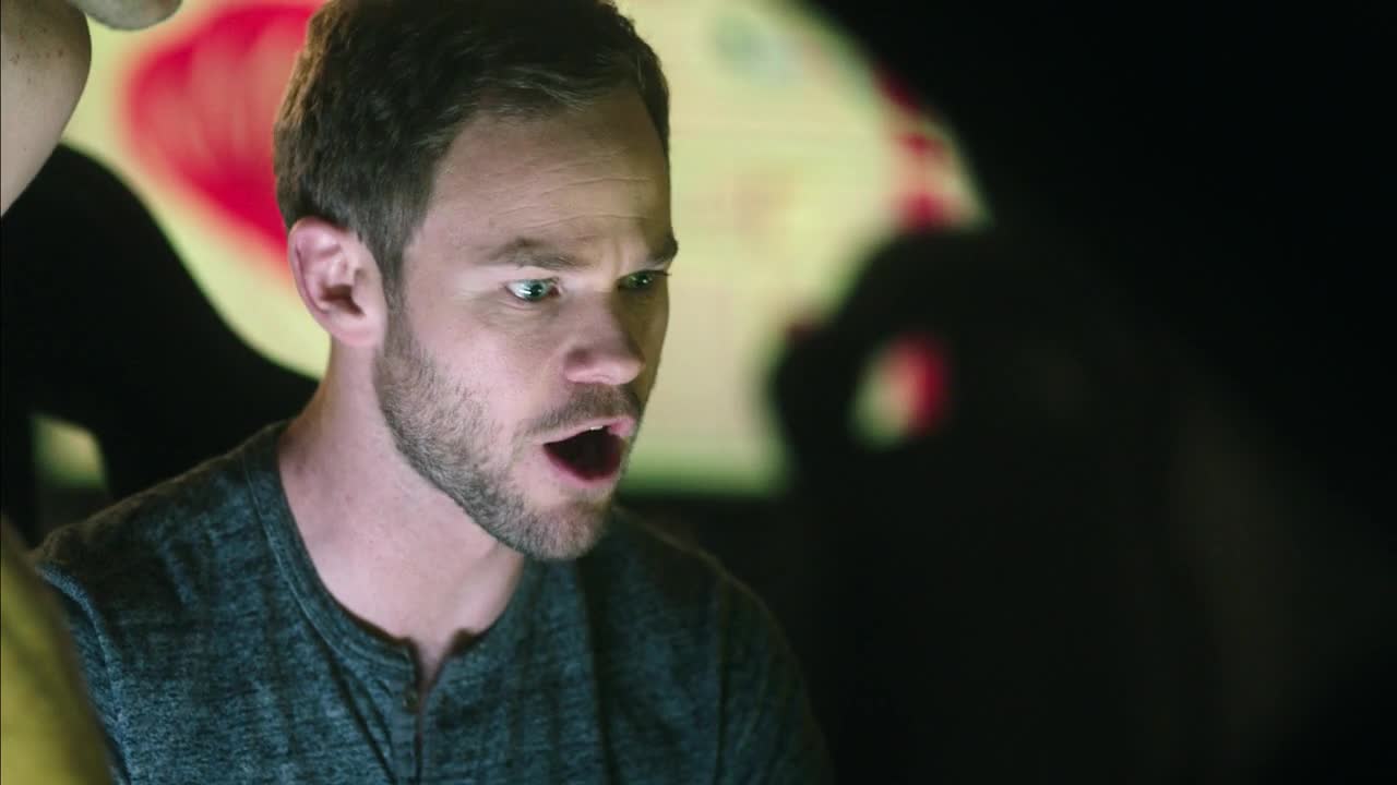 VESMÍRNÍ LOVCI Killjoys s01e05 Závada v systému mp4