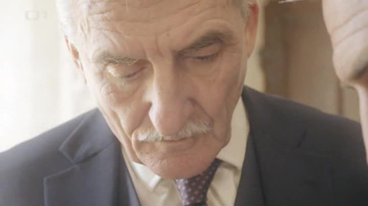 Detektivové od nejsvětější trojice 04 Modré stíny 4 dil 2016 avi