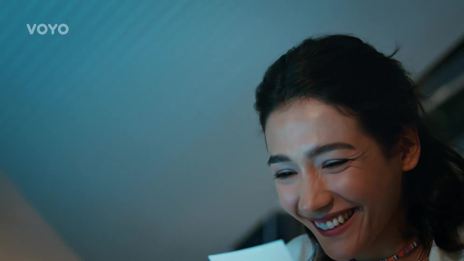 Na každém kroku E99 Demir a Selin sestřih seriálu romantické scény.mkv