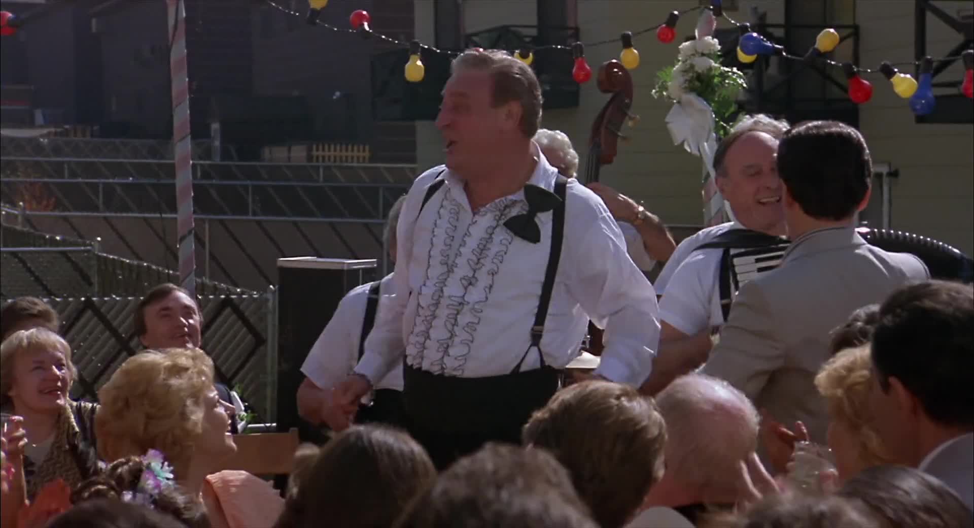 Tudo por uma Herança (1983) Dual Áudio 1080p BluRay x264.mkv