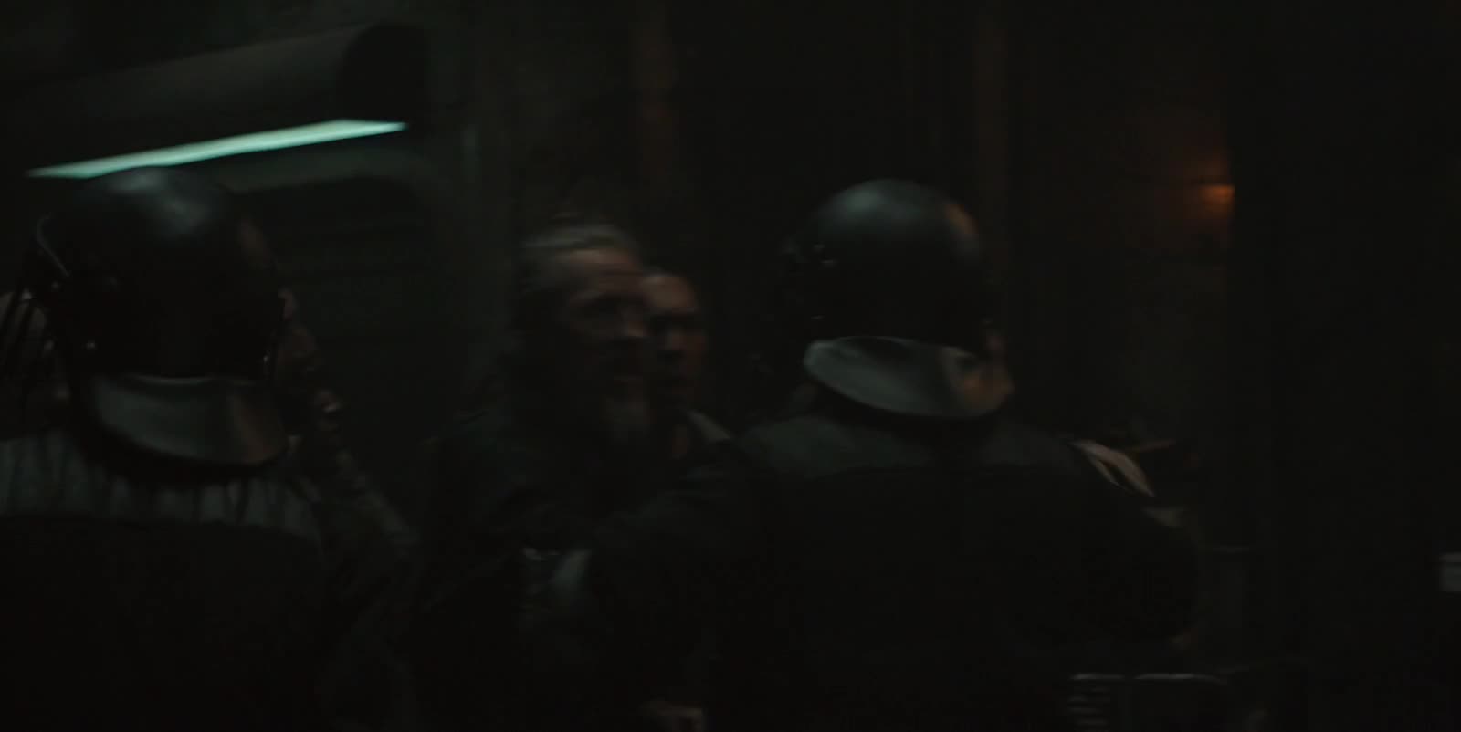 Silo+(S02E03)+CZ+titulky+v+obraze mp4
