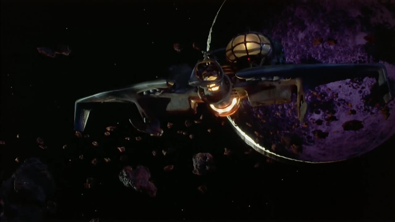 Vesmírný lovec Dobrodružství v Zakázané zóně (Peter Strauss,Molly Ringwald,Ernie Hudson 1983 Sci Fi Akční Dobrodružný Dvdrip 1080p ) Cz dabing mkv