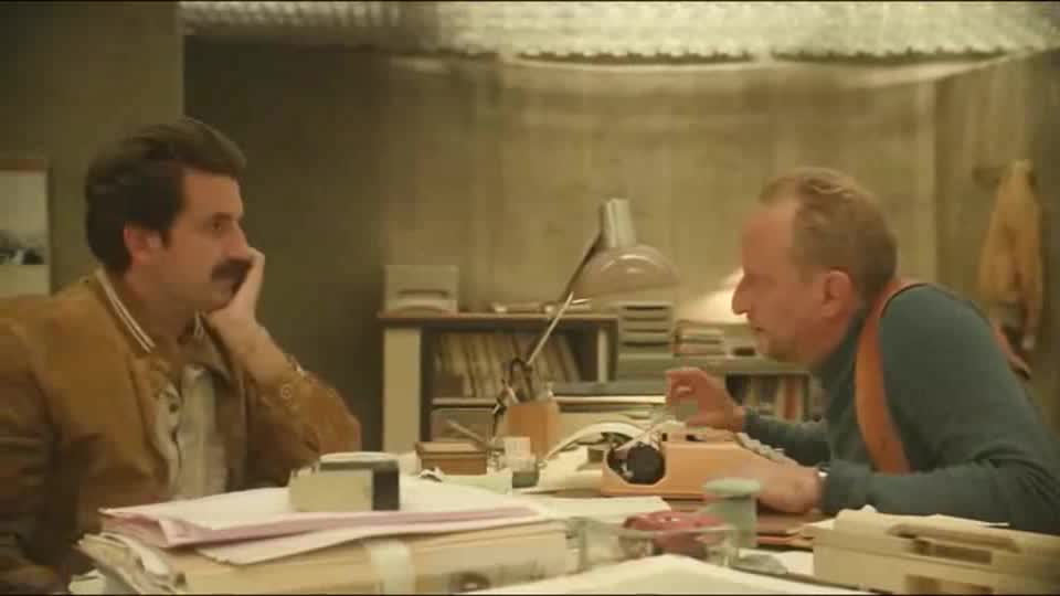 Pozor na oči! (Benoît Poelvoorde,Grégoire Ludig,Marc Fraize 2018 Komedie Bdrip 1080p ) Cz dabing avi