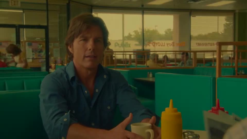 Barry Seal Nebeský gauner (Tom Cruise,Domhnall Gleeson,Sarah Wright 2017 Životopisný Akční Krimi Thriller Komedie Bdrip 1080p ) Cz dabing mp4
