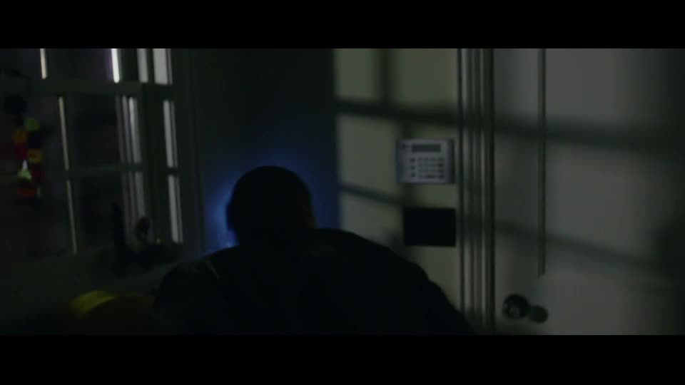 Skryté zlo (David Tennant,Kerry Condon,Robert Sheehan 2018 Krimi Thriller Horor Bdrip 1080p ) Cz dabing avi
