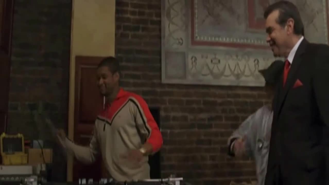 Mafianova dcera V jednom kole (Usher,Chazz Palminteri,Emmanuelle Chriqui 2005 Komedie Krimi Hudební Romantický) Sk dabing avi