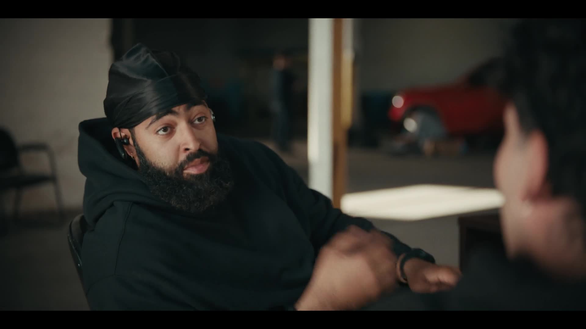 The Office Movers 2025 S02E01 [ENG1080p] mp4