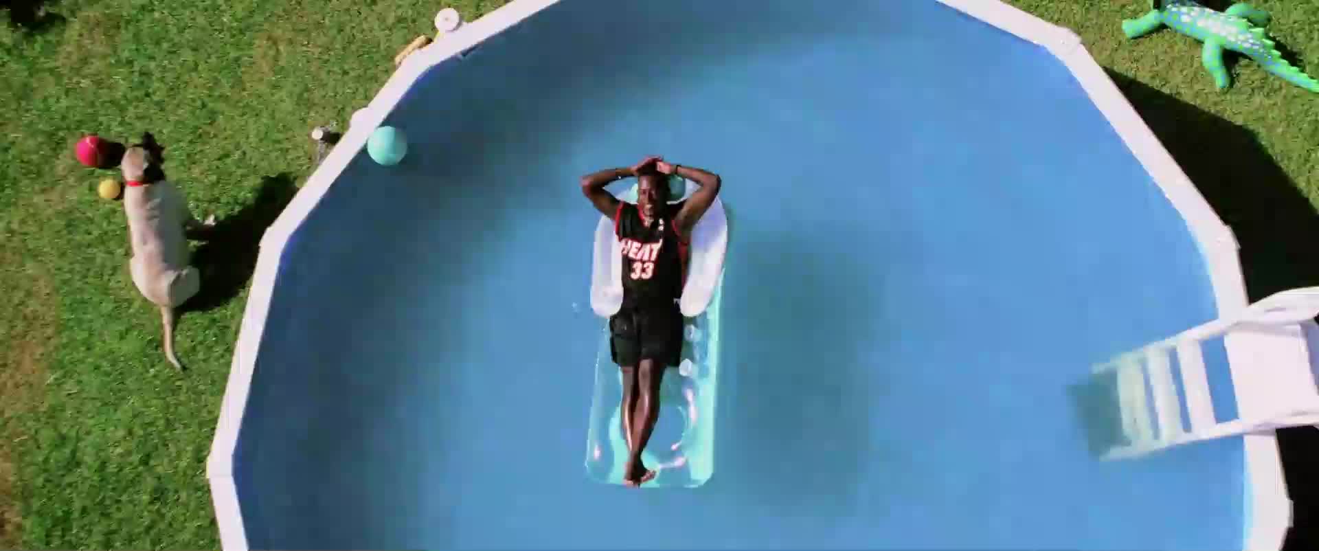 Mizerové II (Remastrované Martin Lawrence,Will Smith,Jordi Mollà 2003 Akční Komedie Krimi Thriller Bdrip 1080p ) Cz Sk dabing+ cz title avi