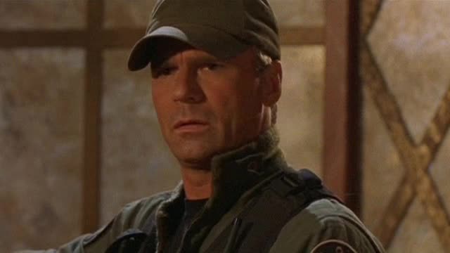 Stargate SG1 2x14 Svaty kamen avi