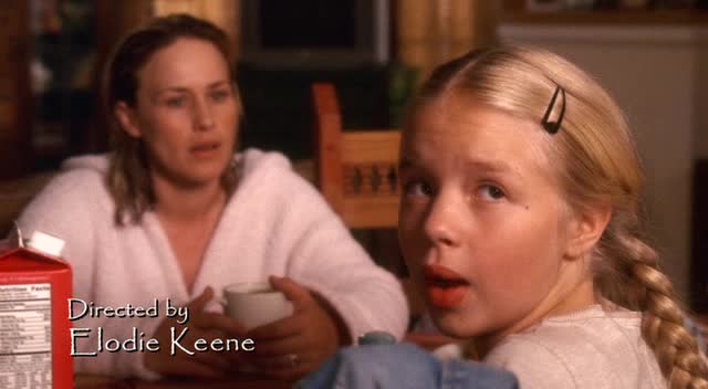 medium 02×04 Náměsíčná (Light Sleeper) avi