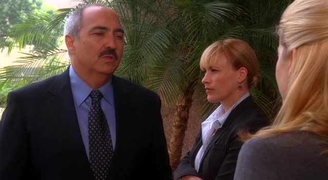 medium 02×06 Smrtící zásah (Dead Aim) avi