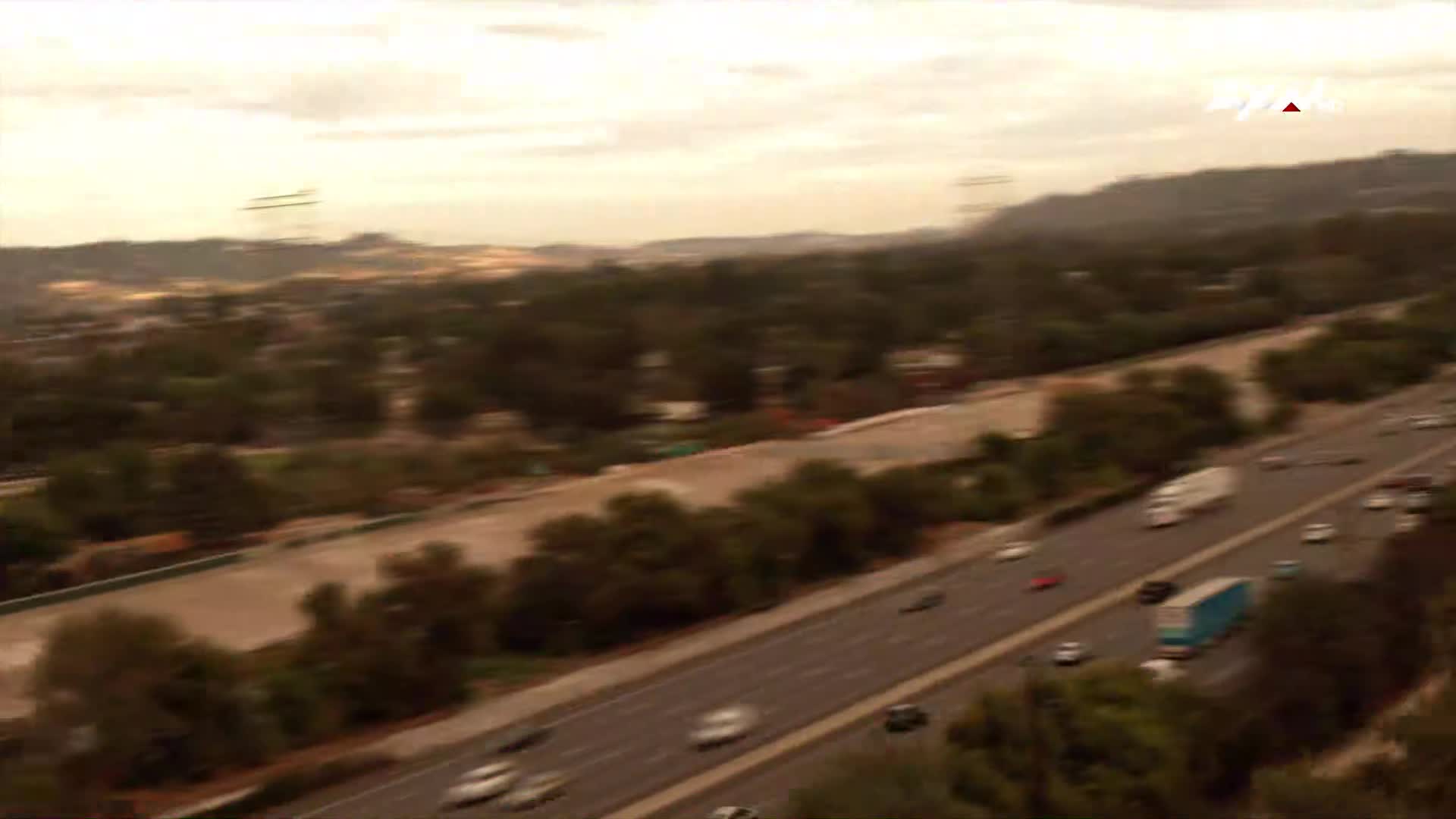 Policajtky z L A 01x02 Výzva1080i H265 HDTV CZ mkv