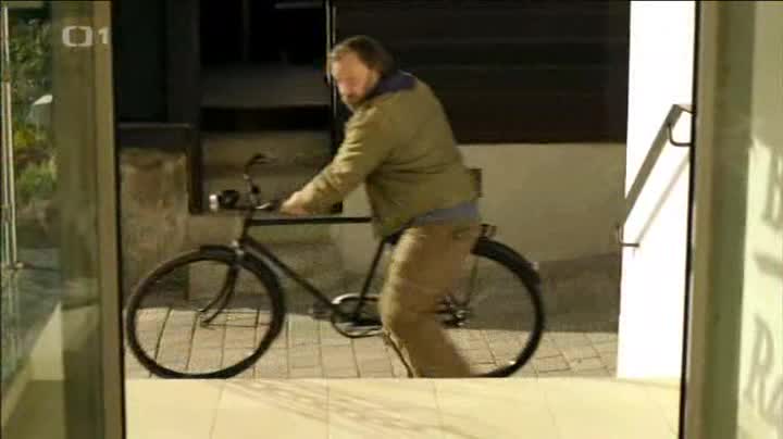 Hubert a Staller 2x01 Rychlá jízda na věčnost arc avi