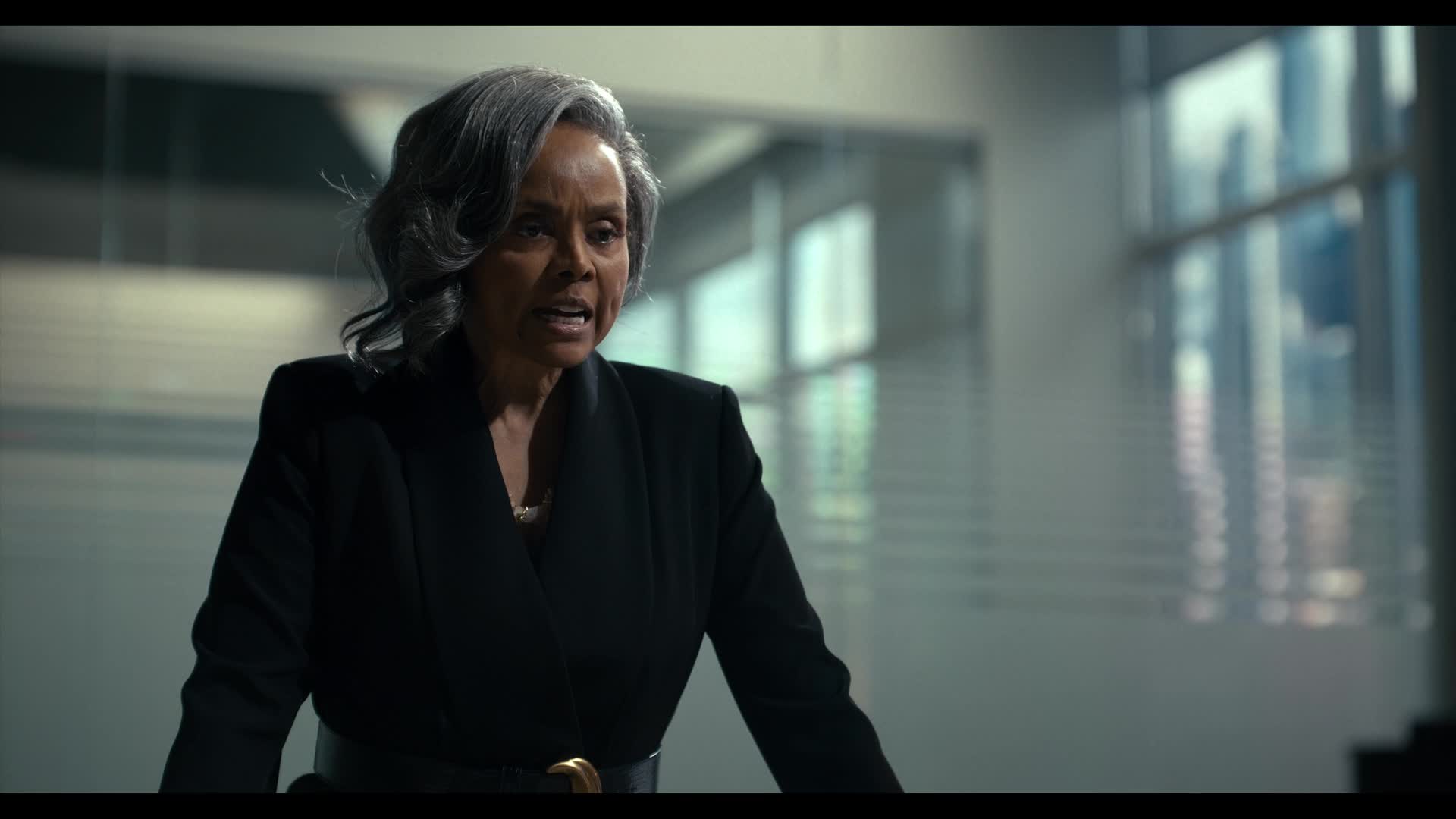 Beauty in Black S01E04 16 2024 CZ dab 1080p Rodinná záležitost mkv