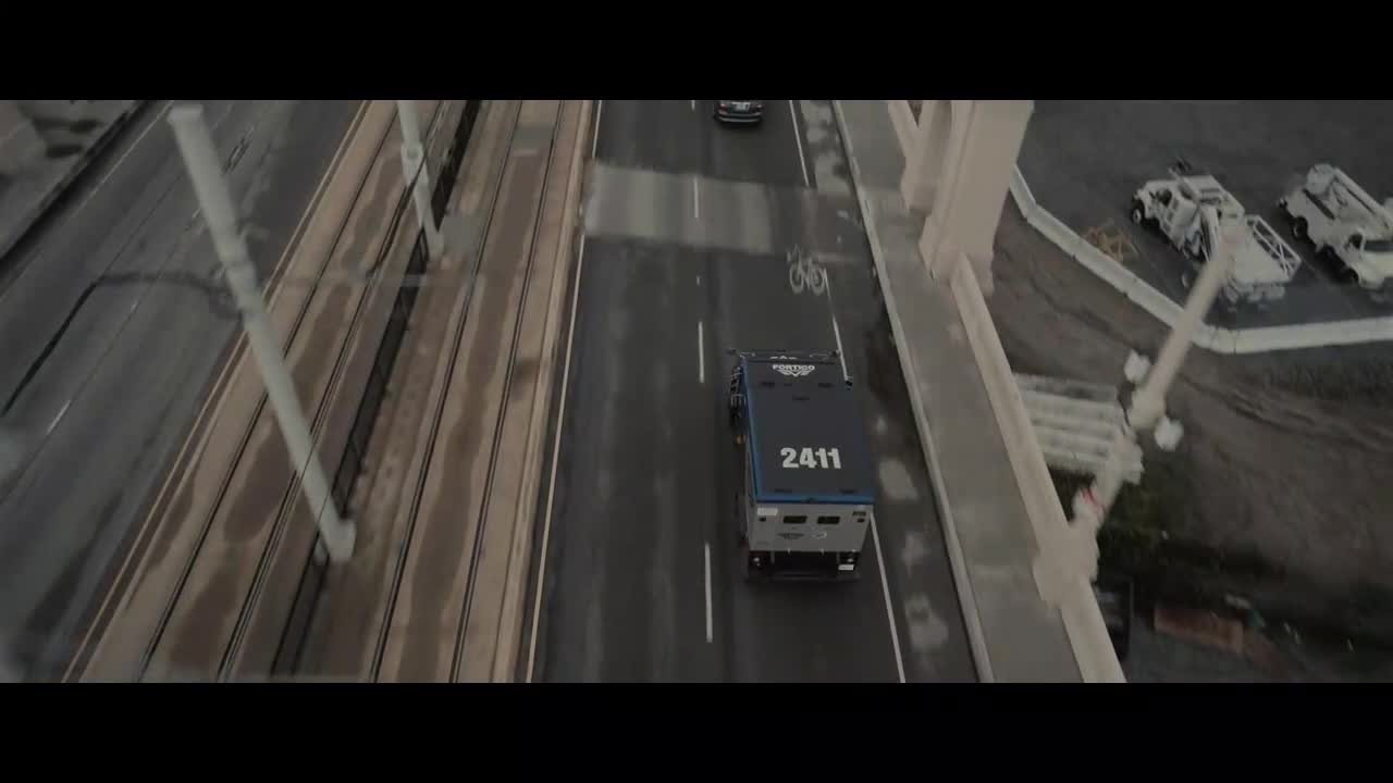Rozhnevany muz Jason Statham   Akcni  Krimi   Thriller  Drama CZ dab avi