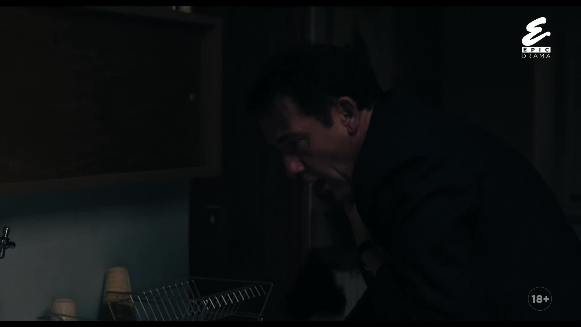 Případy detektiva Spadea Monsieur Spade S01E04 2024 CZ dabing HD mkv